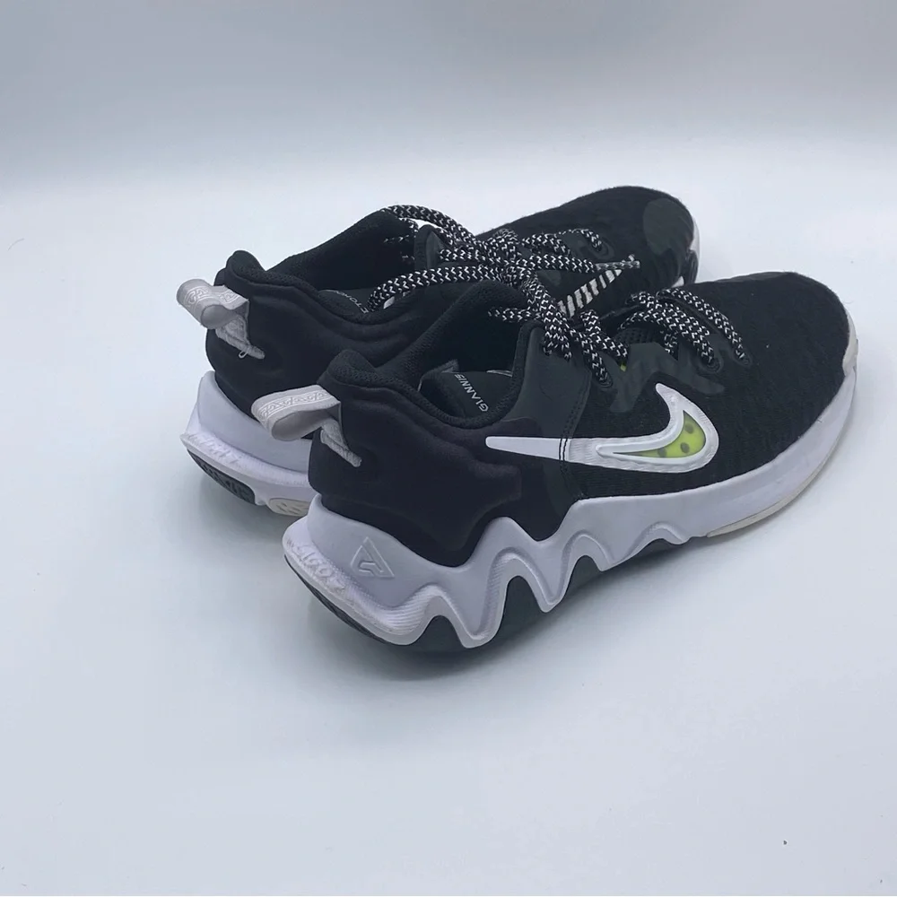 Nike Giannis Immortality Sneakers Black White - Picture 3 of 4